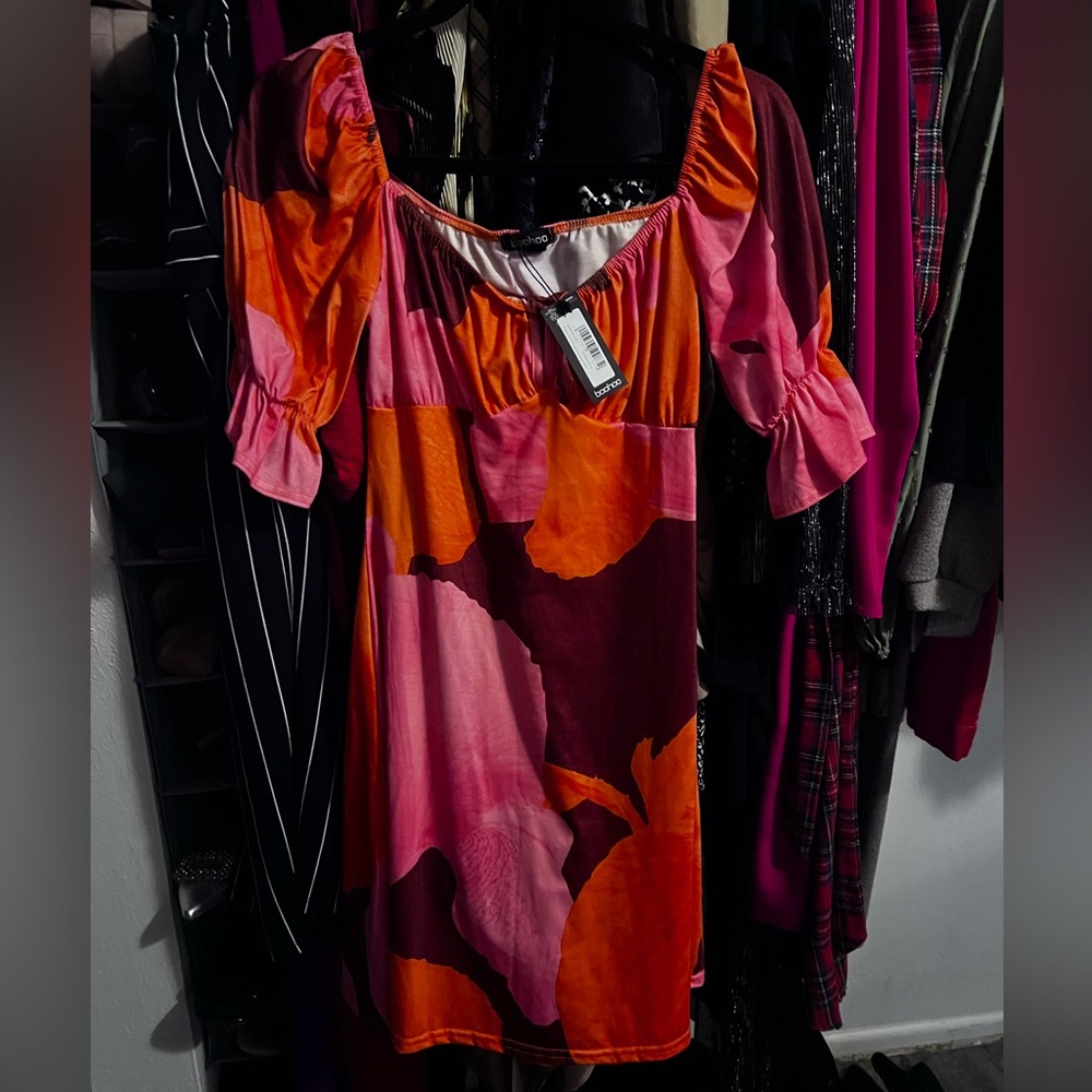 Boohoo Pink and Orange Mini Dress- Valentines Day💕